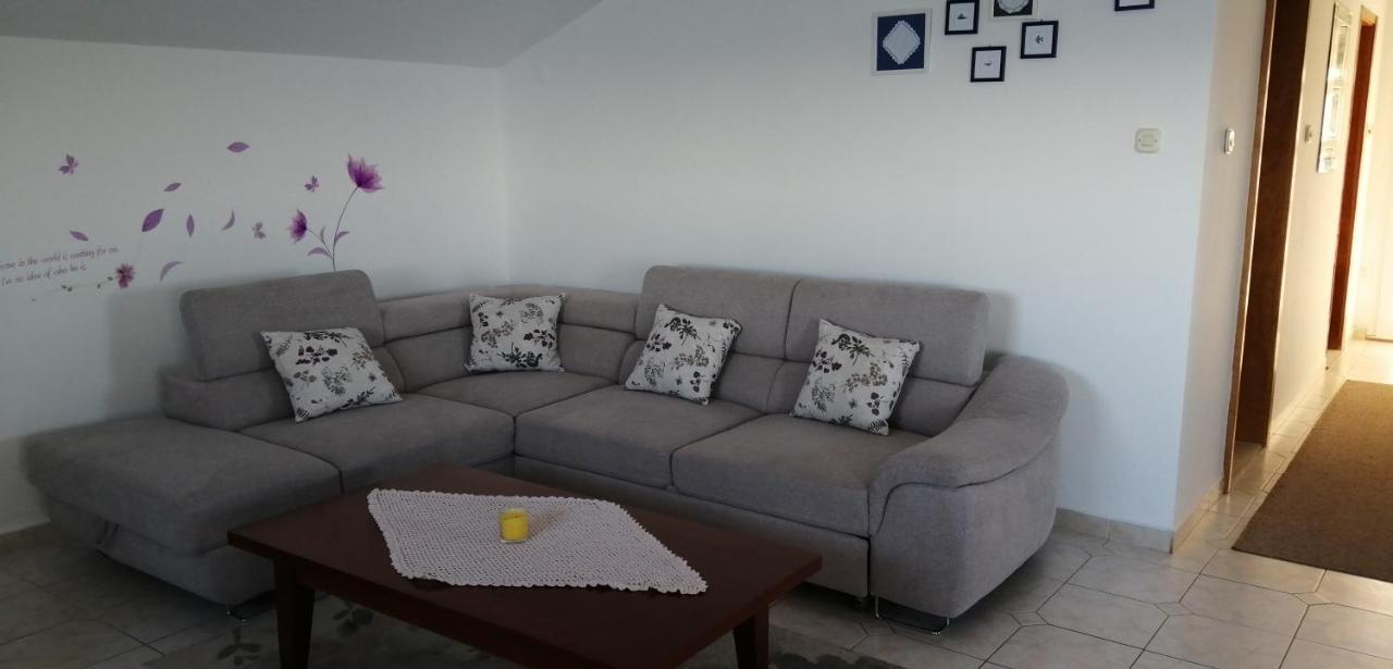 Apartments Nevjestic Primošten Zewnętrze zdjęcie