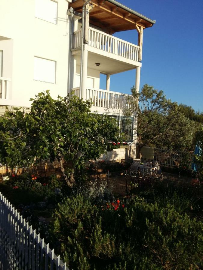 Apartments Nevjestic Primošten Zewnętrze zdjęcie